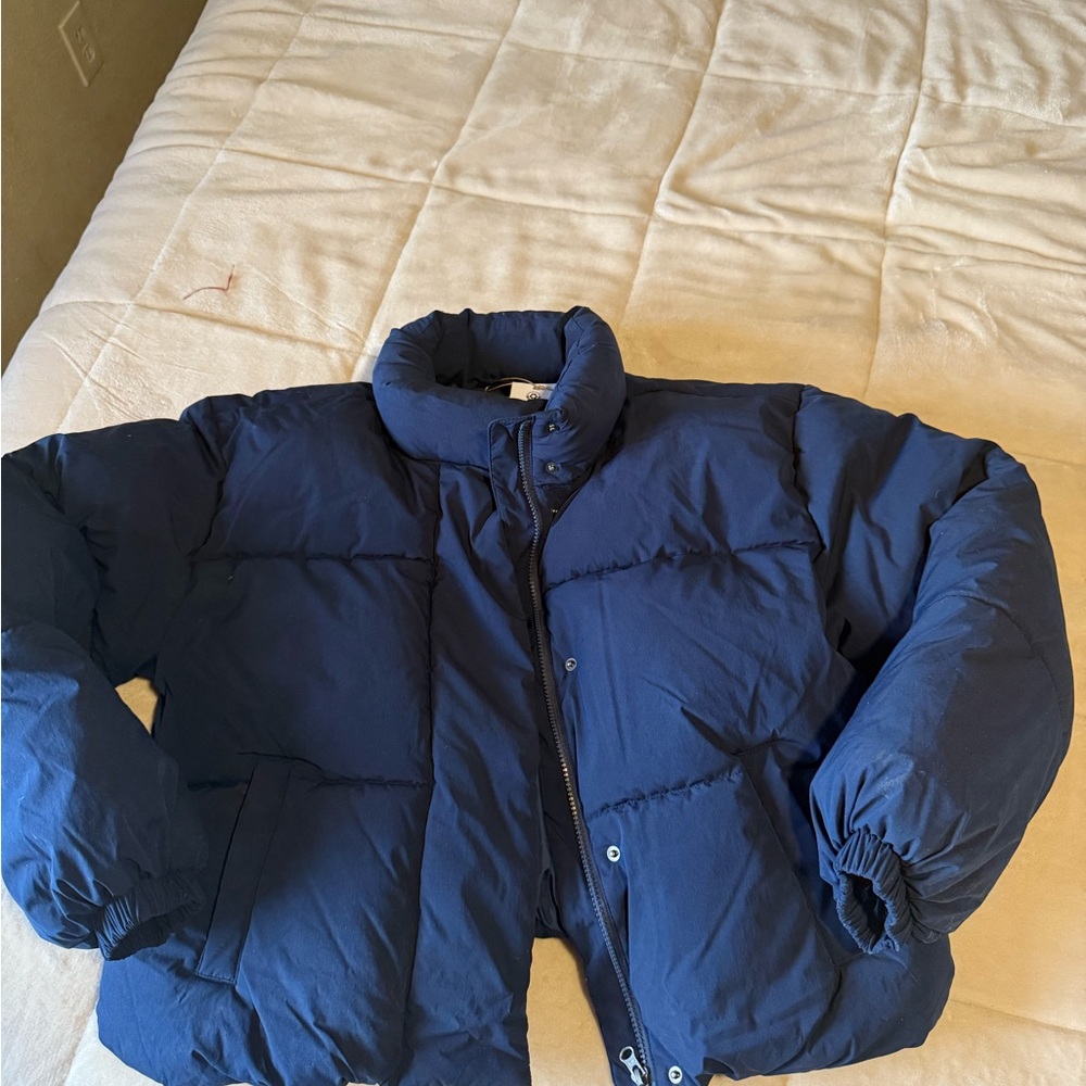 Large - Picture 2 of 3